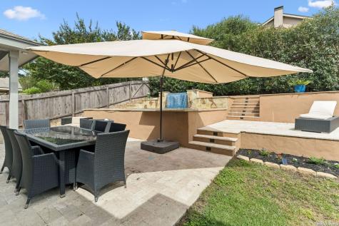 571 Calm Springs San Antonio TX 78260