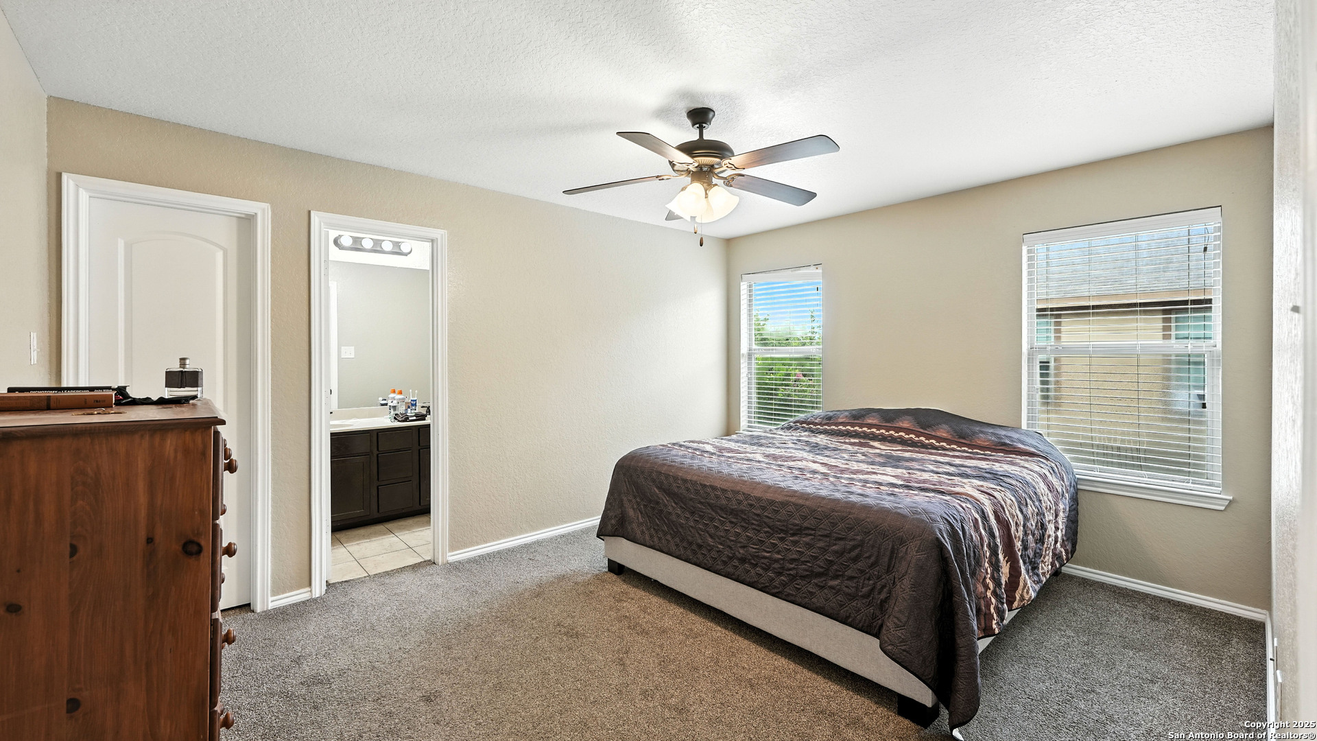 957/959 Floating Star New Braunfels TX 78130
