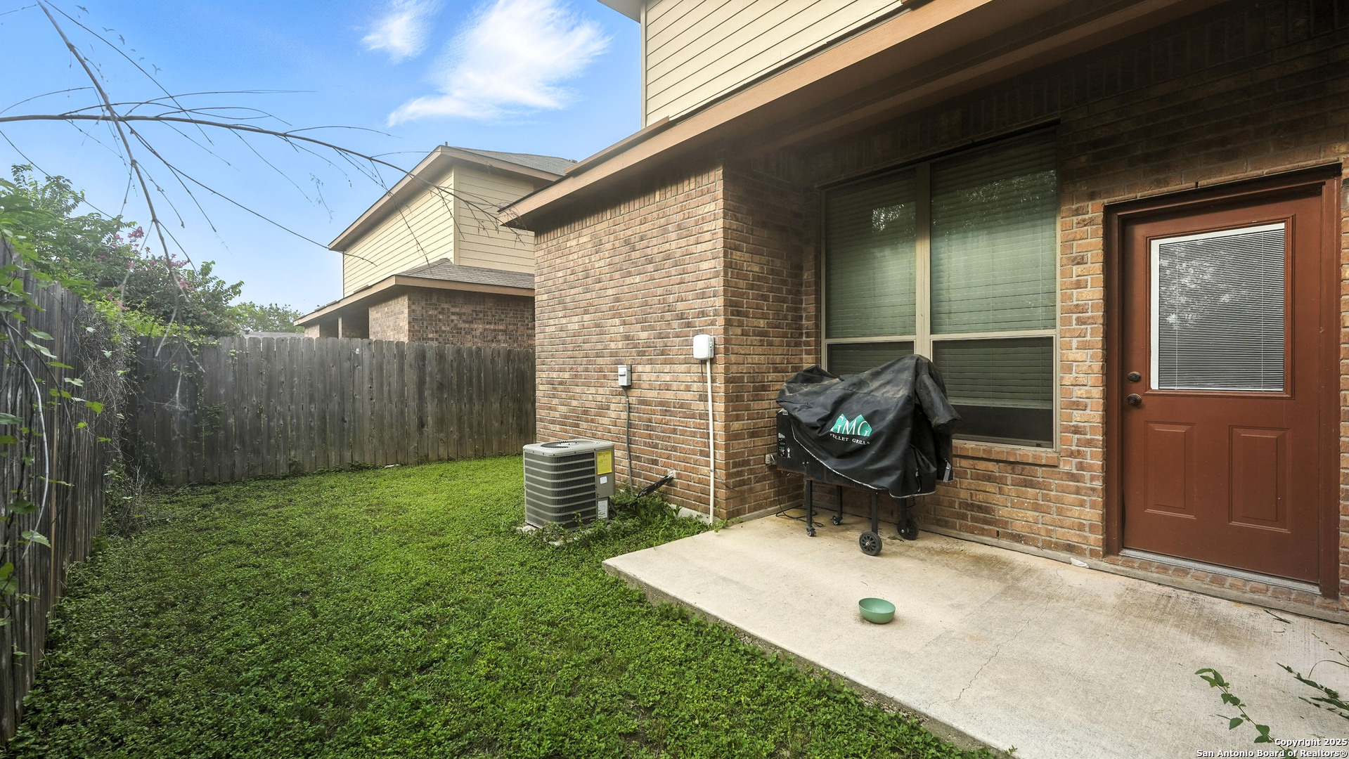 957/959 Floating Star New Braunfels TX 78130