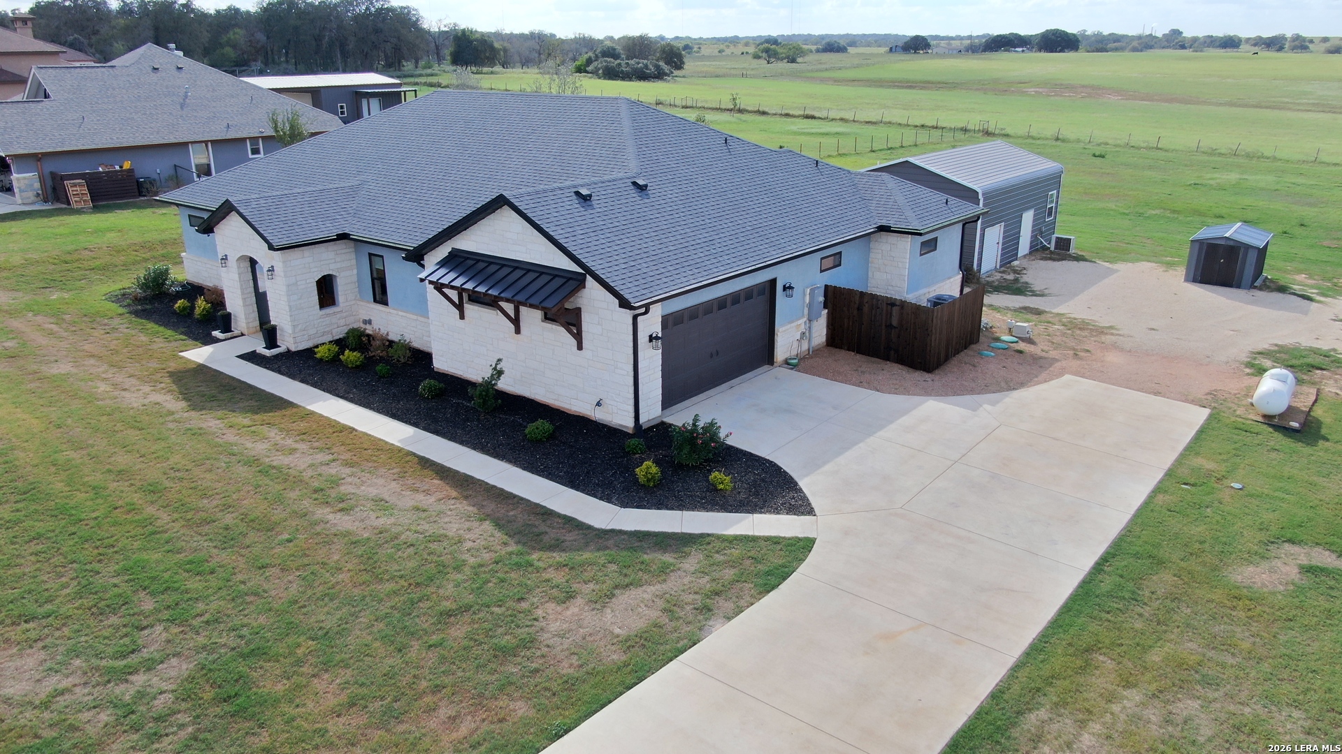120 Western Way Adkins TX 78101