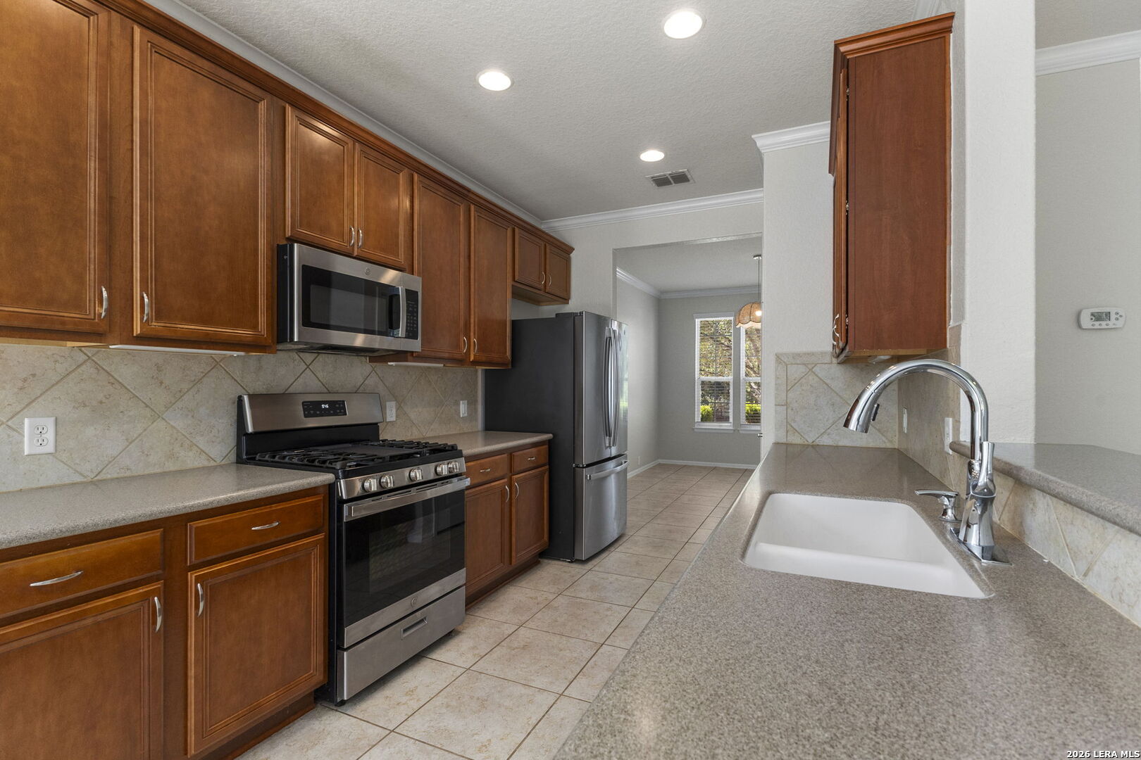 11823 Elijah Stapp San Antonio TX 78253