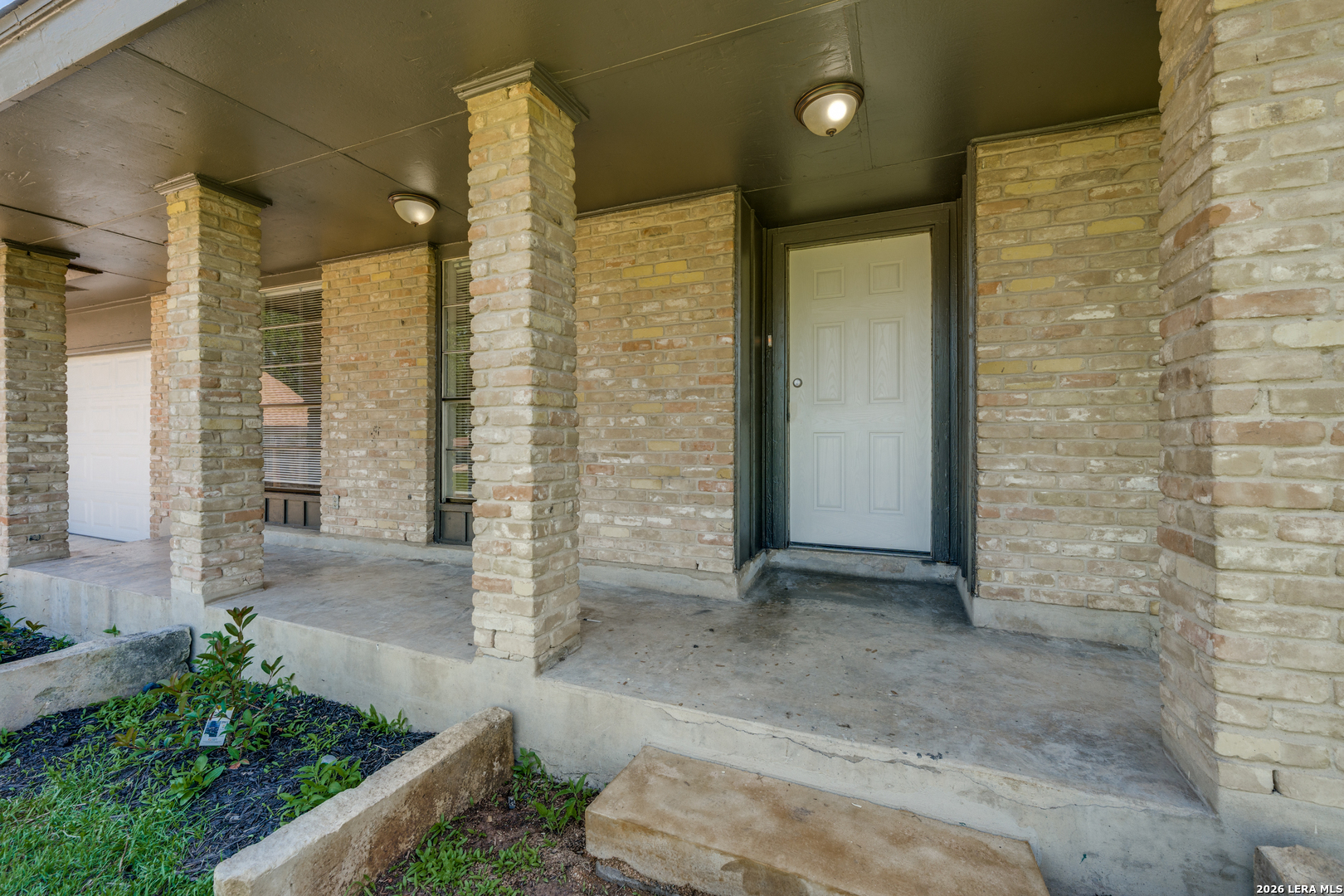 4240 Chestnuthill Drive San Antonio TX 78218
