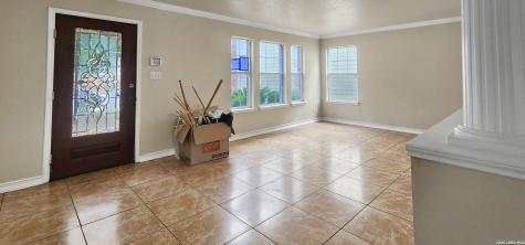 7927 Colonia San Antonio TX 78254