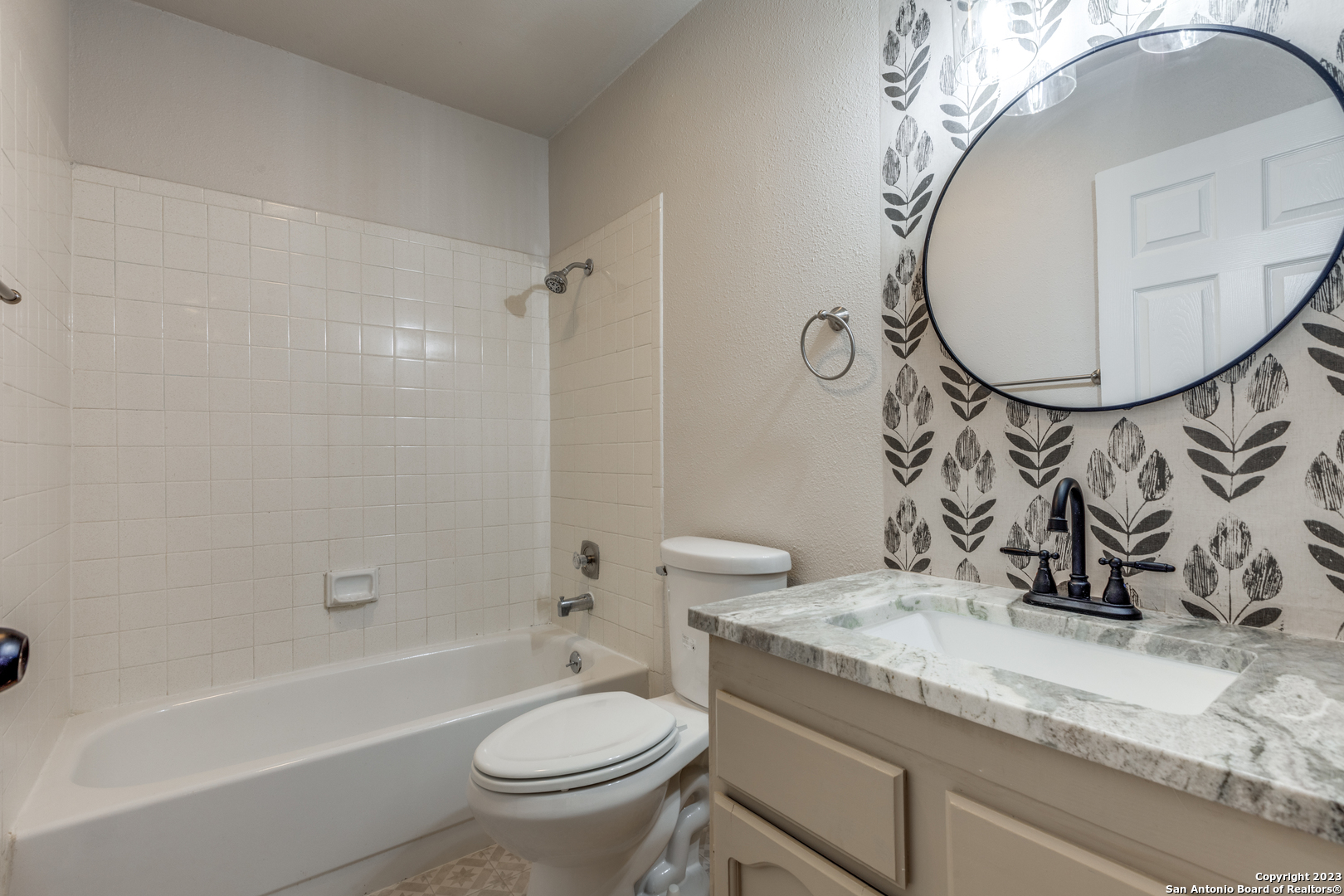 9018 Island View Street San Antonio TX 78242