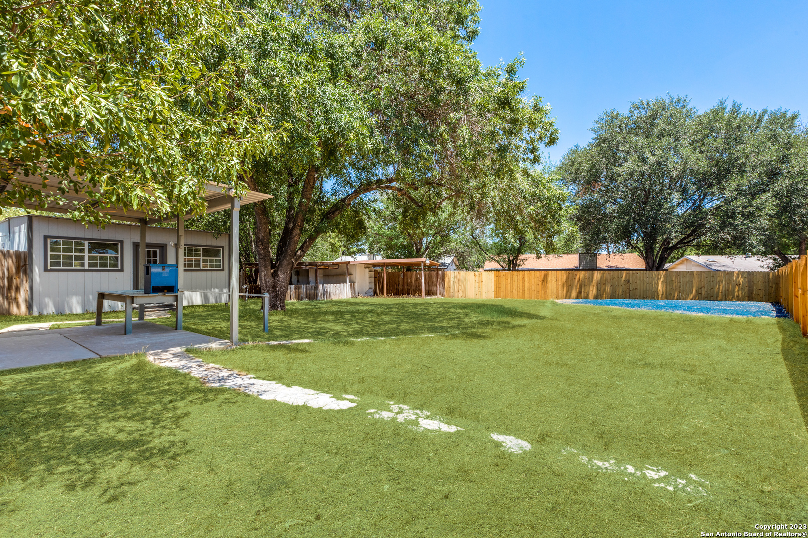 9018 Island View Street San Antonio TX 78242