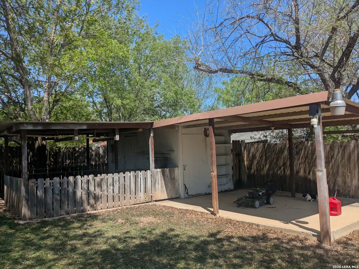 9018 Island View Street San Antonio TX 78242