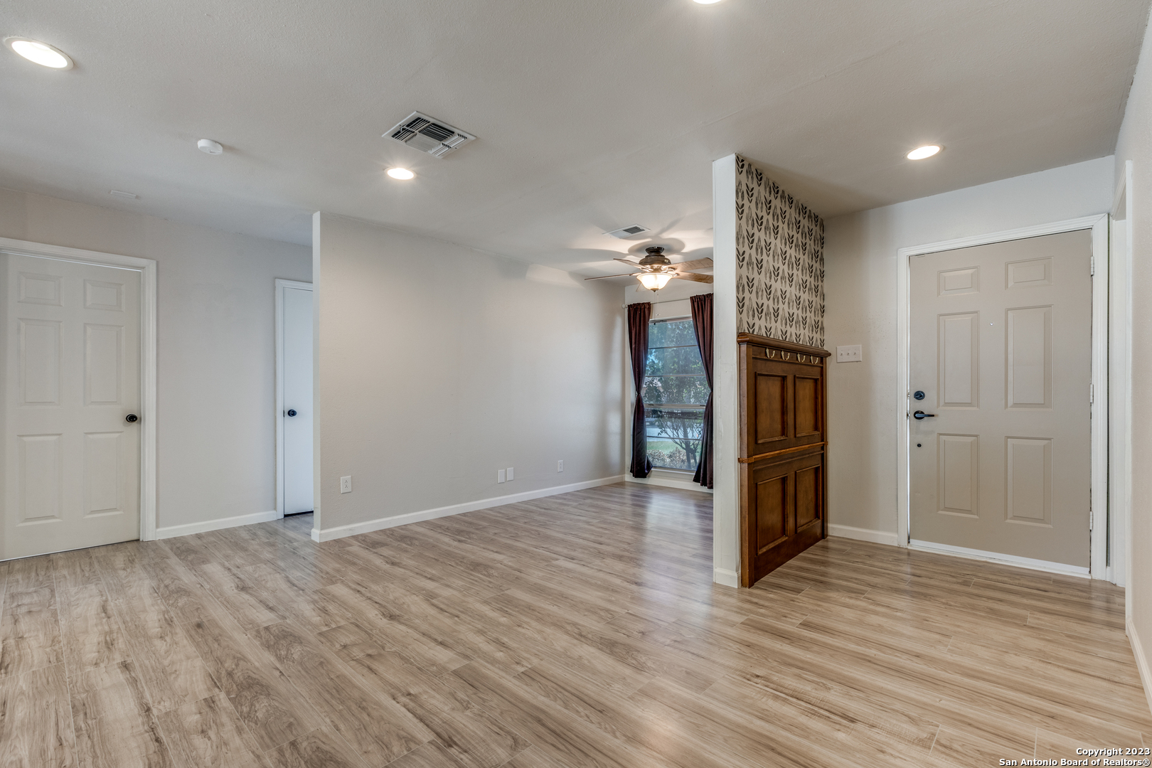 9018 Island View Street San Antonio TX 78242