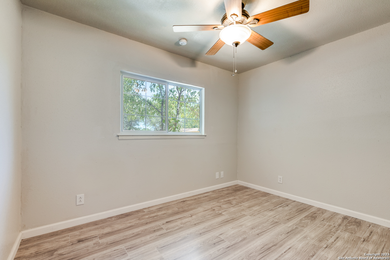 9018 Island View Street San Antonio TX 78242