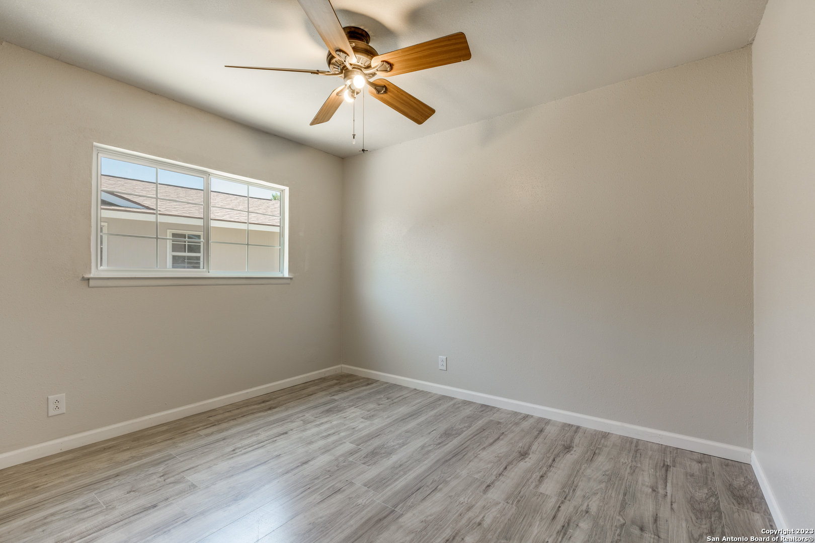 9018 Island View Street San Antonio TX 78242