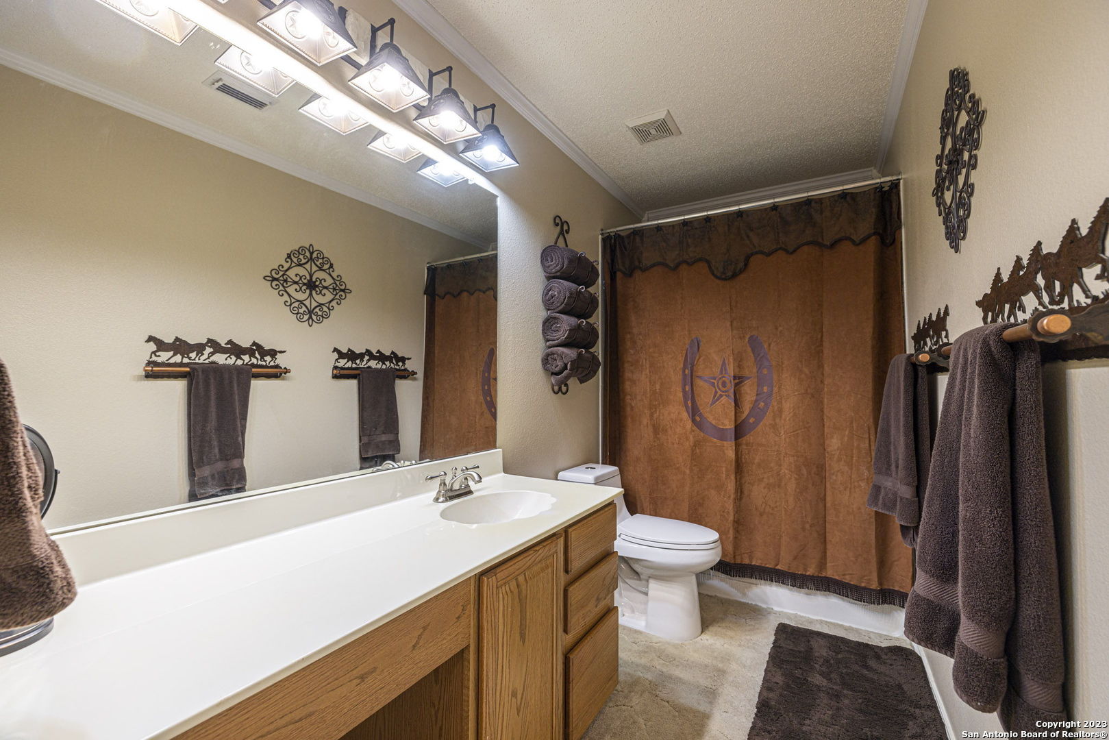 1940 Lower Seguin Road Marion TX 78124