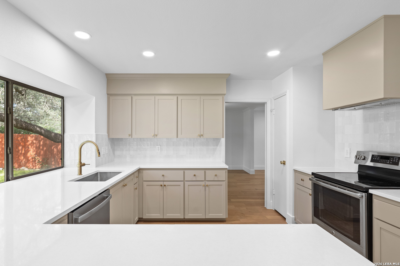 2215 Oak Ranch San Antonio TX 78259