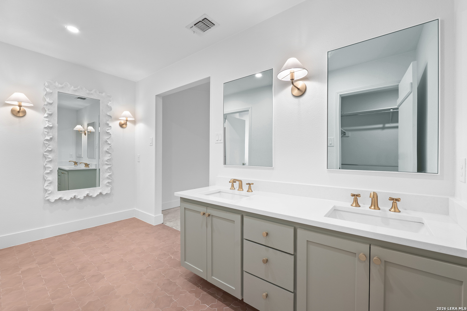 2215 Oak Ranch San Antonio TX 78259