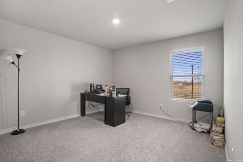 16523 Rosemary Ridge Elmendorf TX 78112