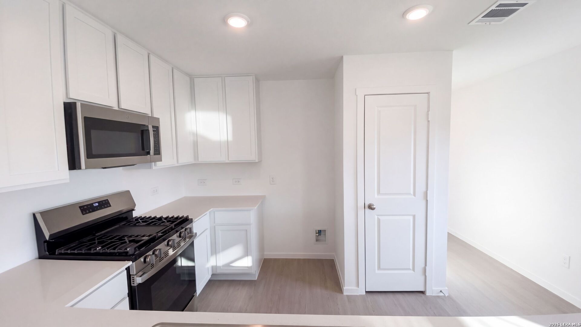 1011 Landon Ridge San Antonio TX 78253