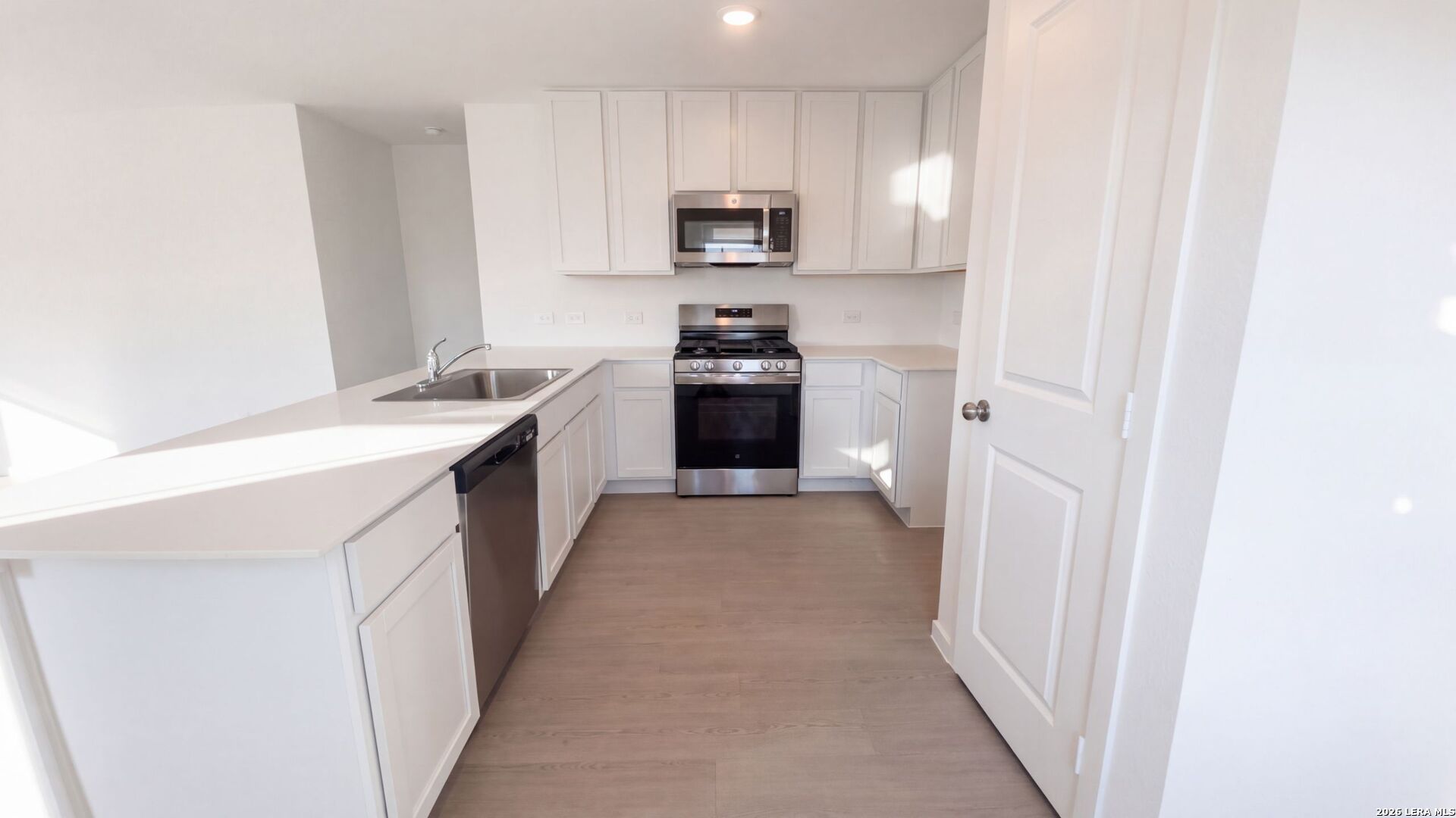 1011 Landon Ridge San Antonio TX 78253