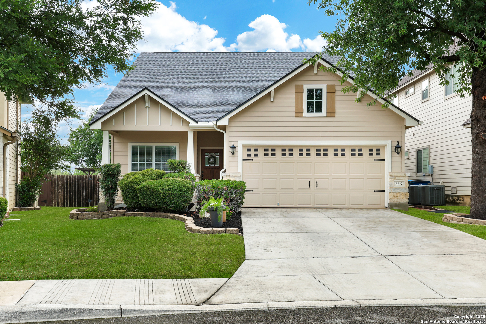 5719 Southern Knoll San Antonio TX 78261