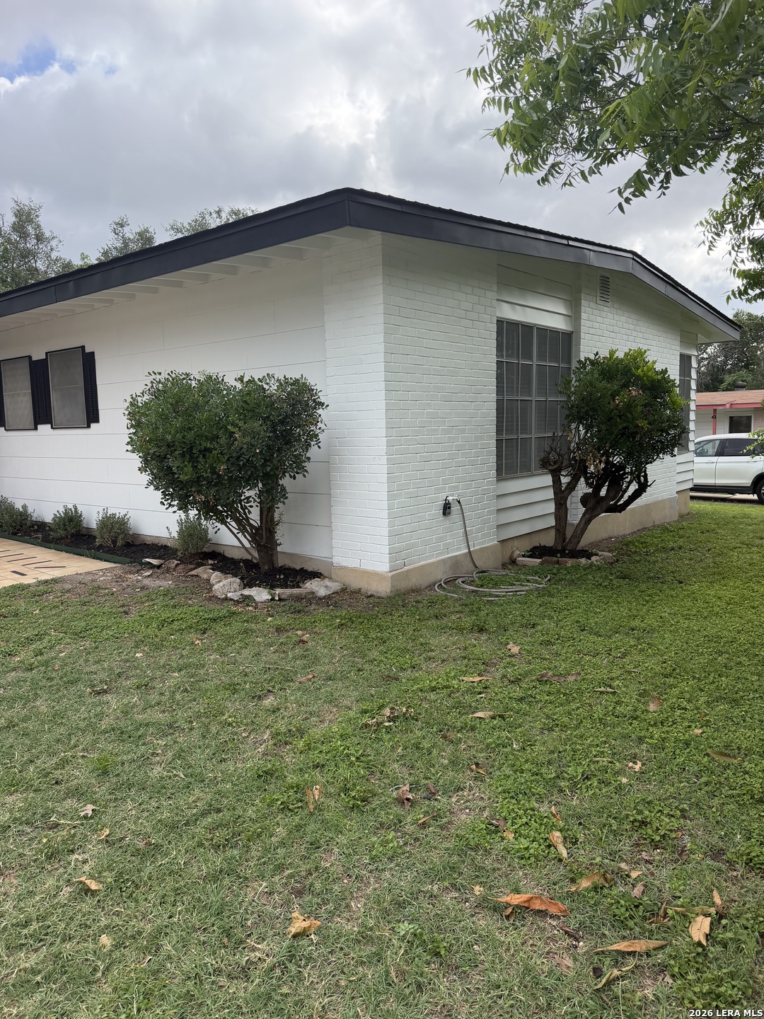 1015 Mount Serolod Drive San Antonio TX 78213