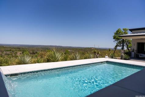 214 Jungfrau Hill Road Comfort TX 78013