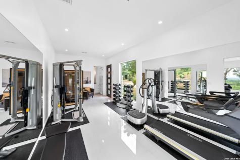214 Jungfrau Hill Road Comfort TX 78013