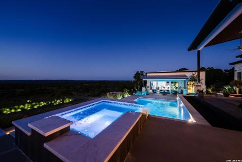 214 Jungfrau Hill Road Comfort TX 78013