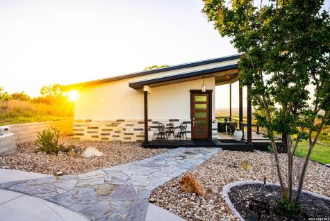 214 Jungfrau Hill Road Comfort TX 78013