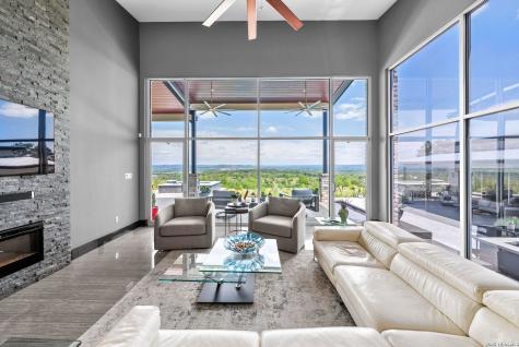 214 Jungfrau Hill Road Comfort TX 78013