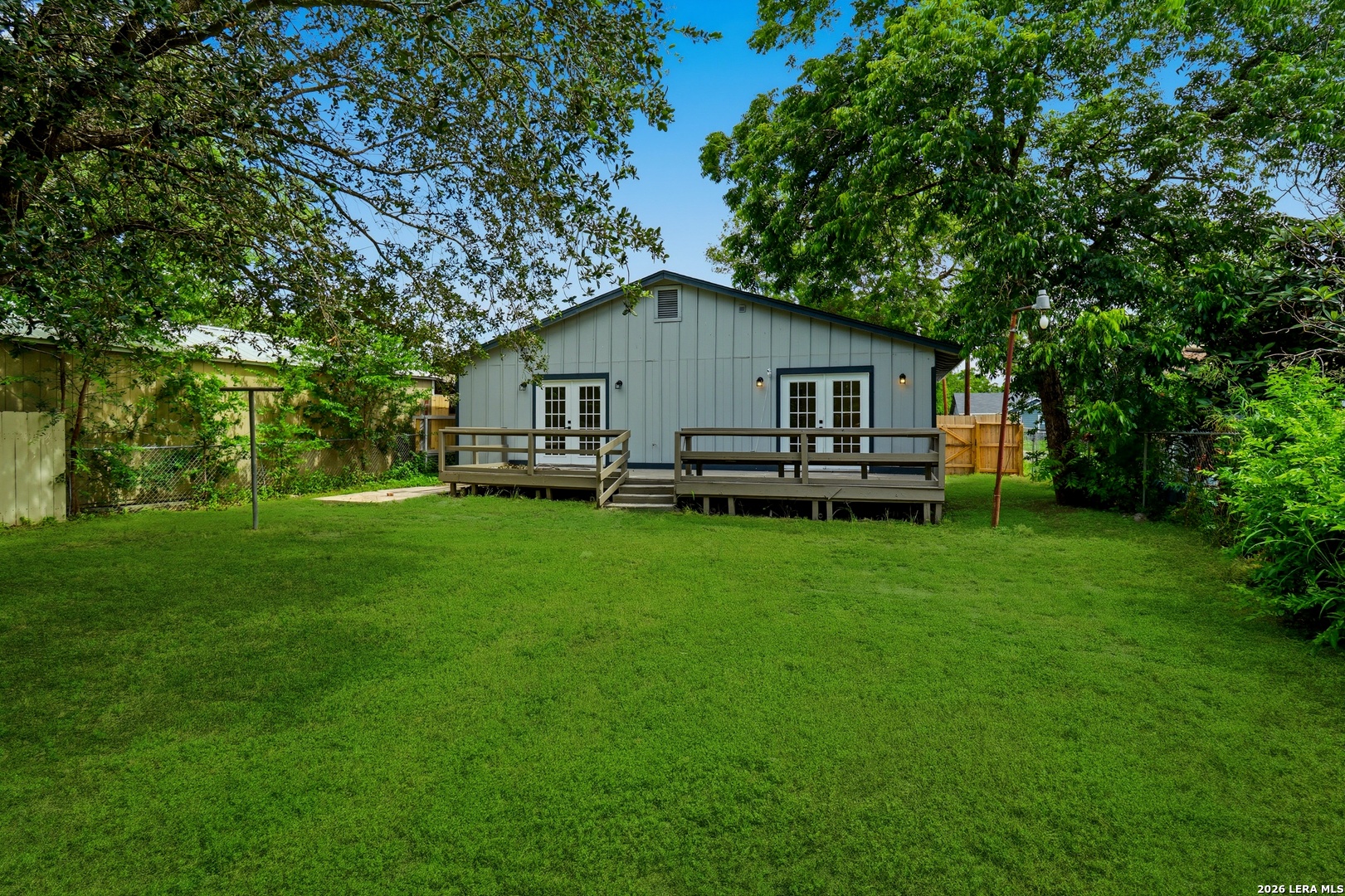 534 Aaron Place San Antonio TX 78221
