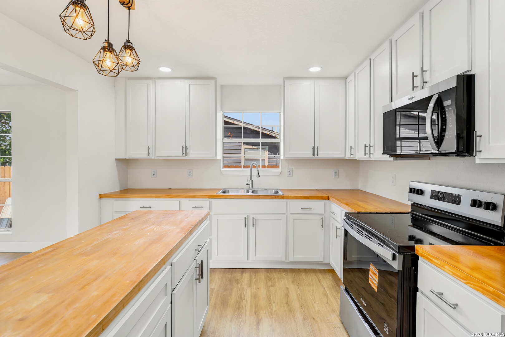 534 Aaron Place San Antonio TX 78221