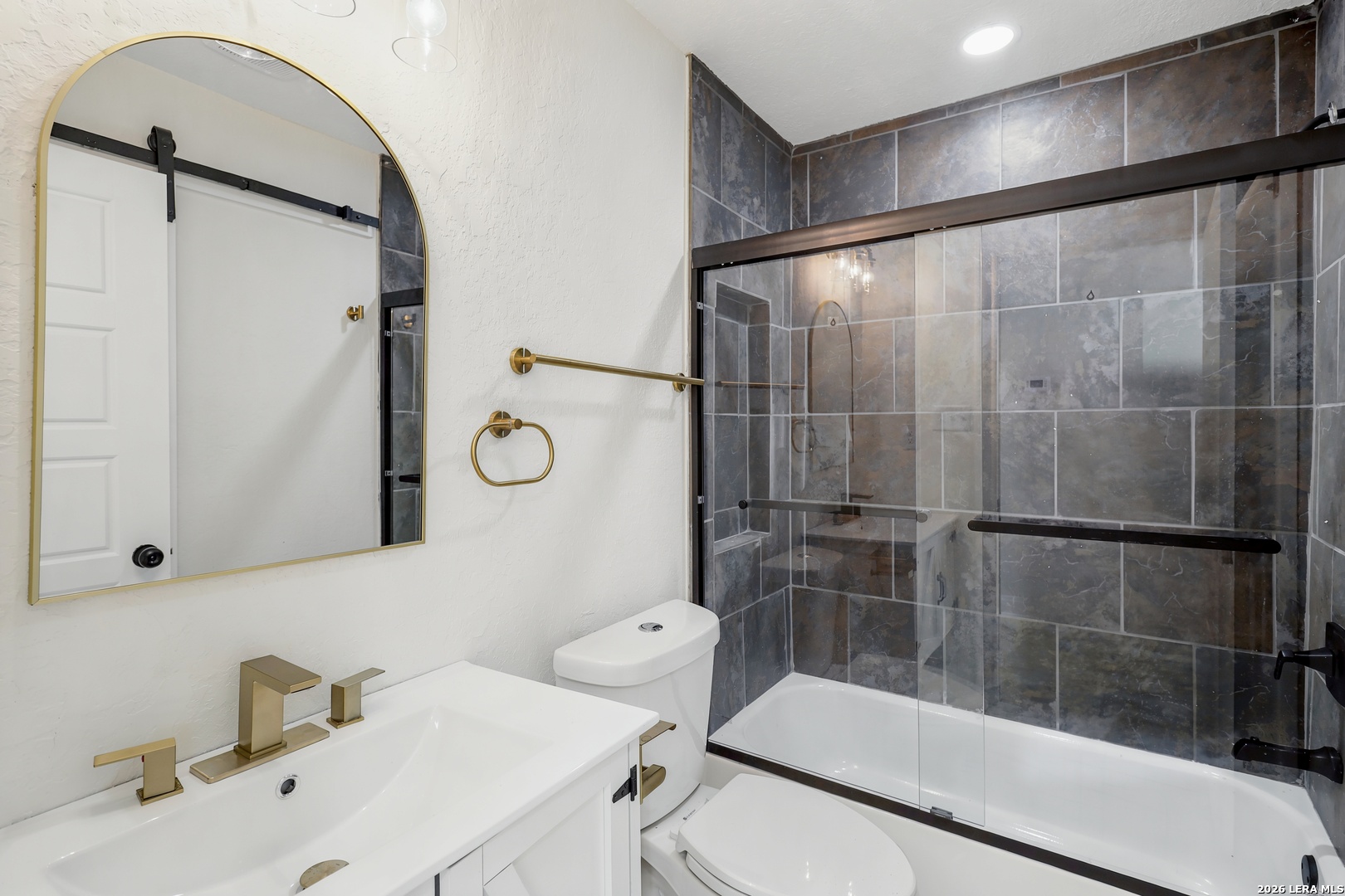 534 Aaron Place San Antonio TX 78221