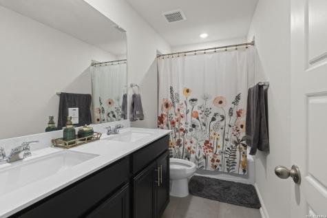 13036 Louberg San Antonio TX 78253
