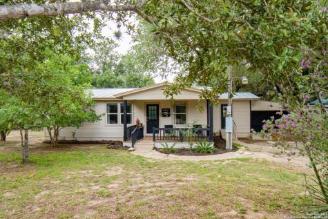 22926 Skila Drive Elmendorf TX 78112