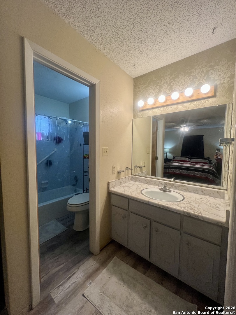 215 Lantana Pleasanton TX 78064