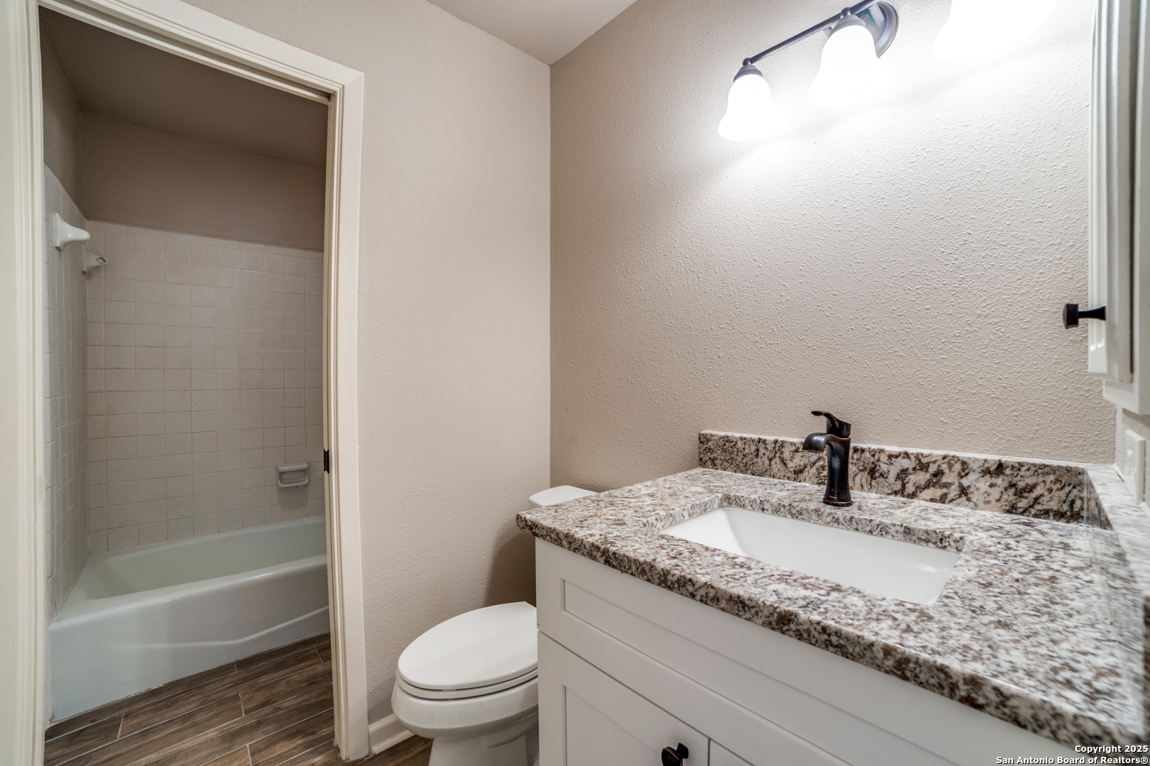 7447 Horse Tail Drive San Antonio TX 78240