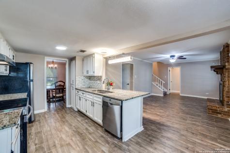 7447 Horse Tail Drive San Antonio TX 78240