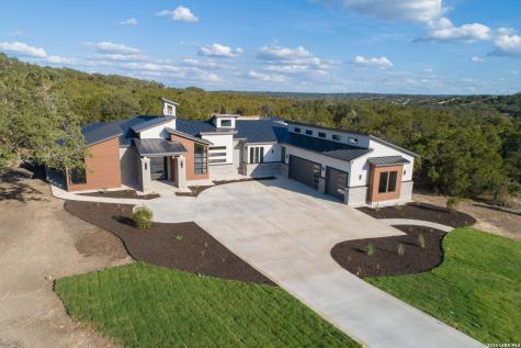 1758 Paradise Canyon Lake TX 78133