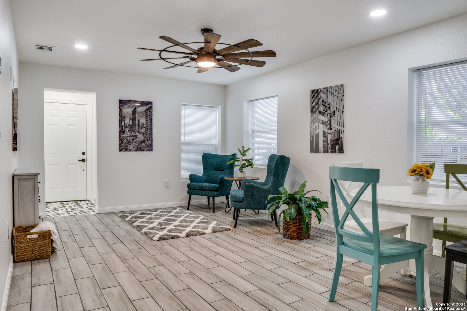129 Halliday Avenue San Antonio TX 78210