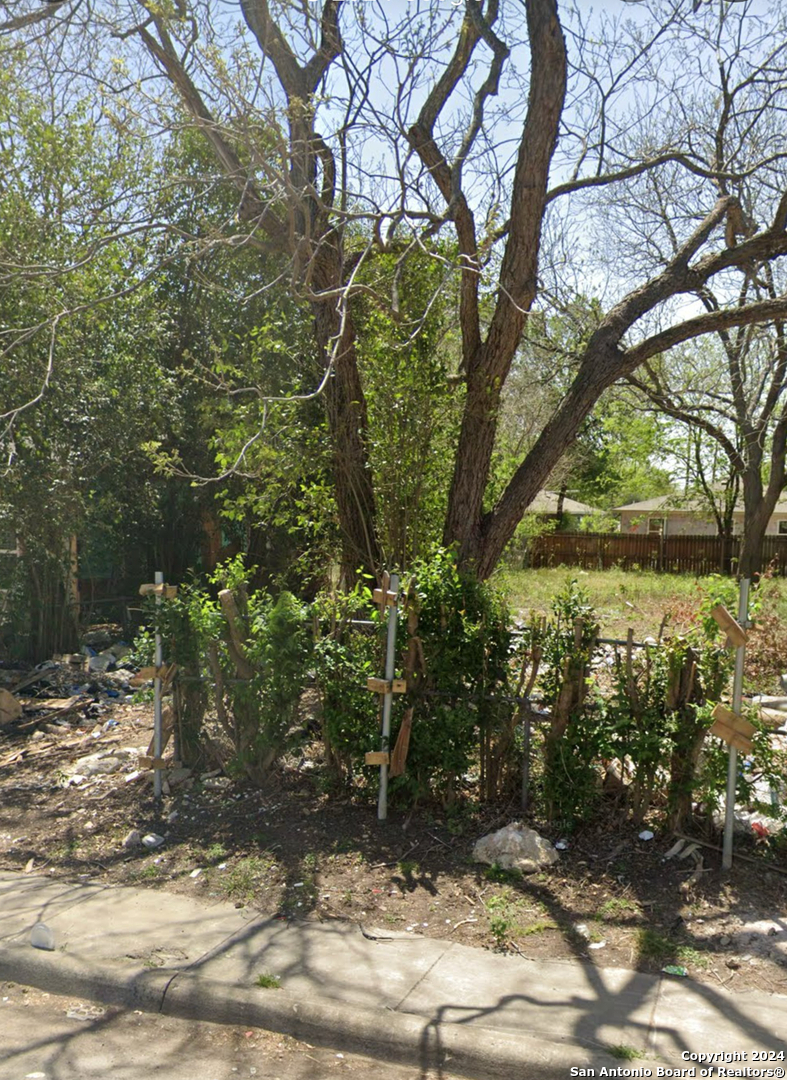 515 Ferris Avenue San Antonio TX 78220