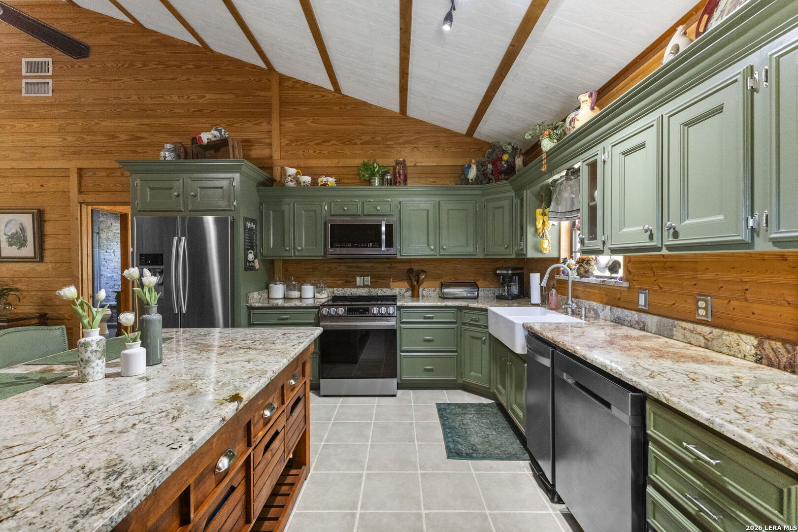 1670 River Bluff Circle Pipe Creek TX 78063
