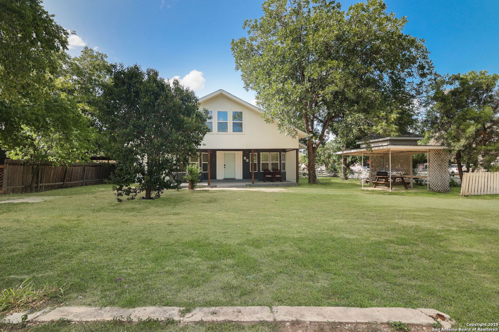 166 E Harding Boulevard San Antonio TX 78214