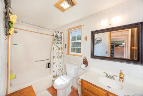 1849 County Road 340 Knippa TX 78870