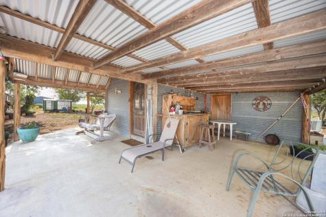 1849 County Road 340 Knippa TX 78870