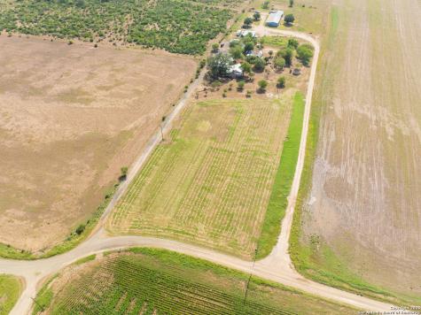 1849 County Road 340 Knippa TX 78870