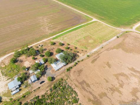 1849 County Road 340 Knippa TX 78870