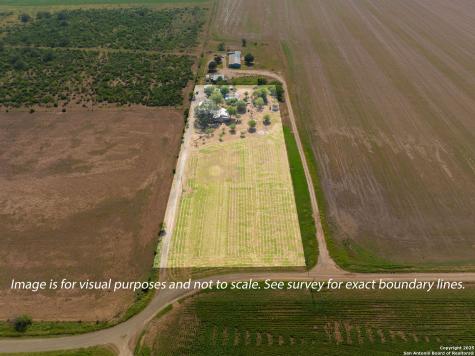 1849 County Road 340 Knippa TX 78870