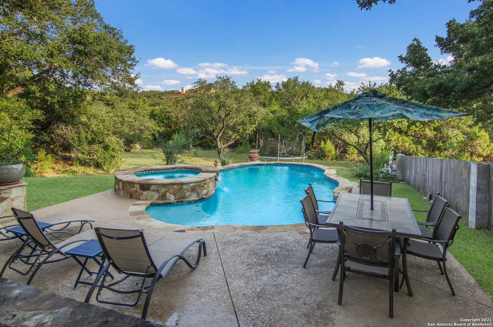 2131 Winding View San Antonio TX 78260