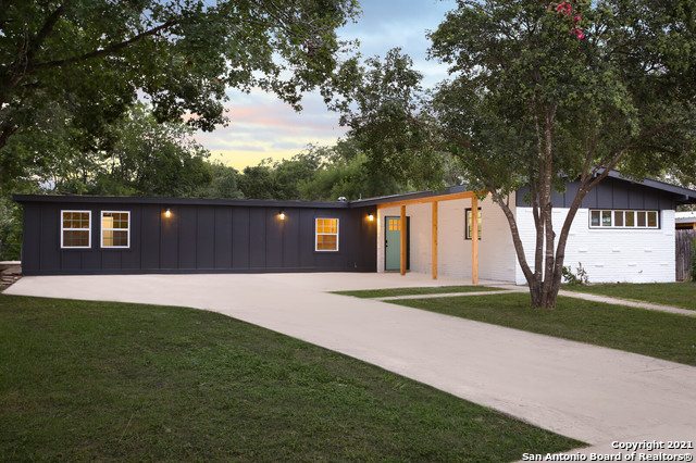 327 Meadowood Lane San Antonio TX 78216