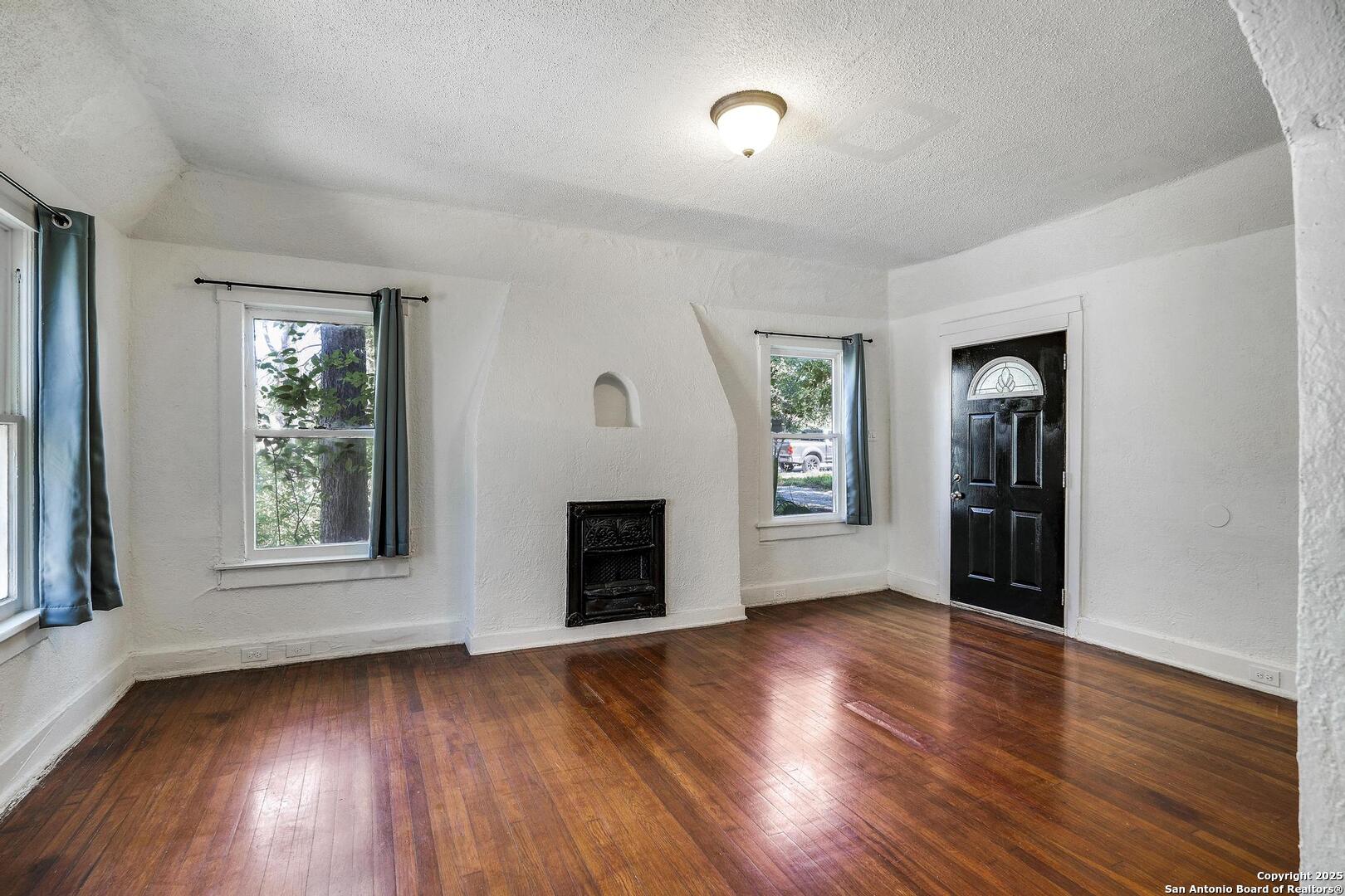 1434 Hicks San Antonio TX 78210