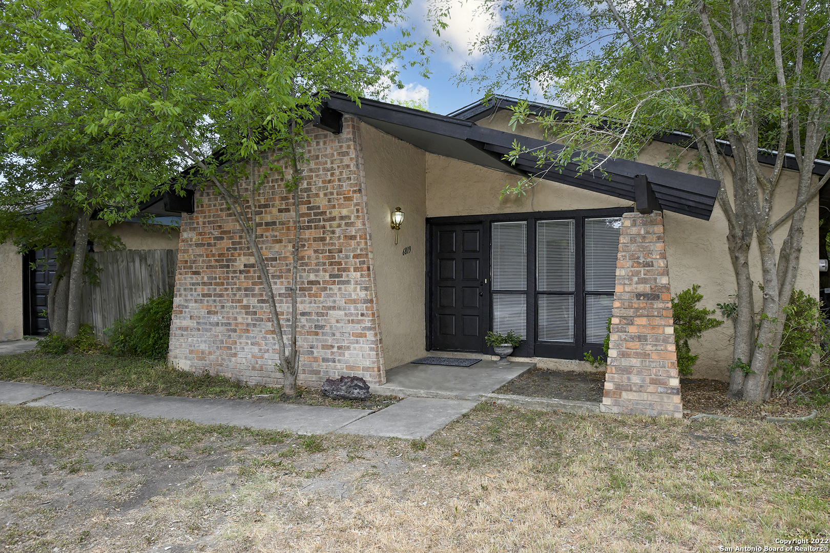 6819 Blue Lake Drive San Antonio TX 78244