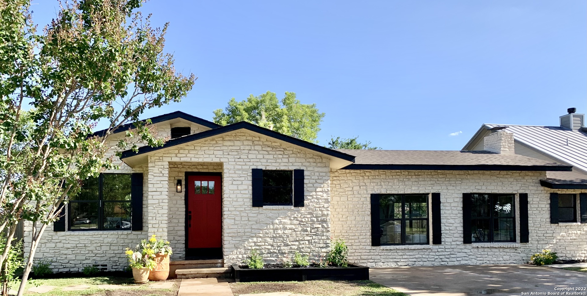 111 Dawnridge Boerne TX 78006