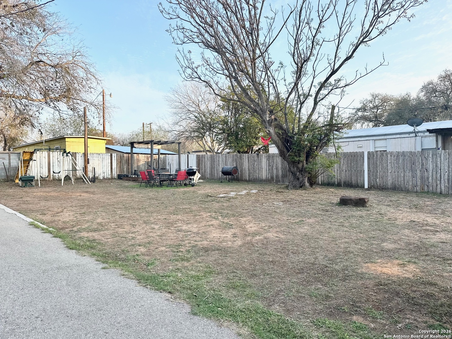 1608 The Lane Pleasanton TX 78064
